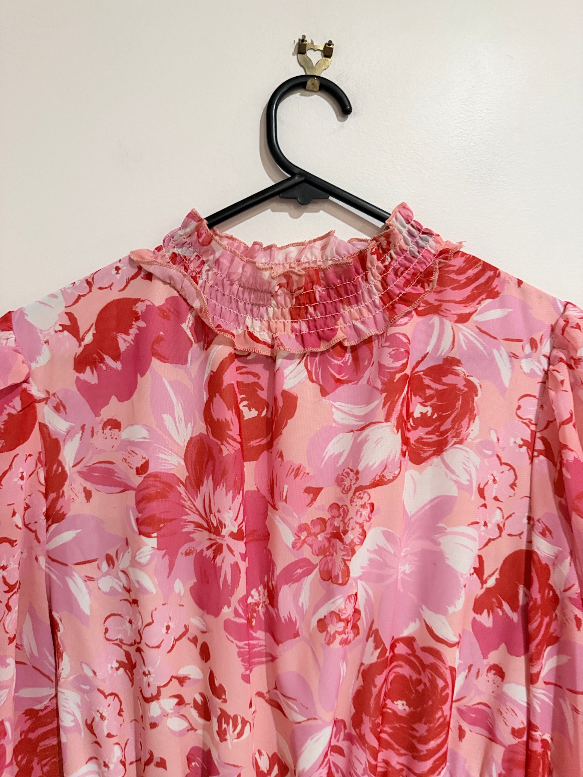 Shein Floral Print Asymmetrical Hem Dress Size U/Arm to U/Arm 43cm