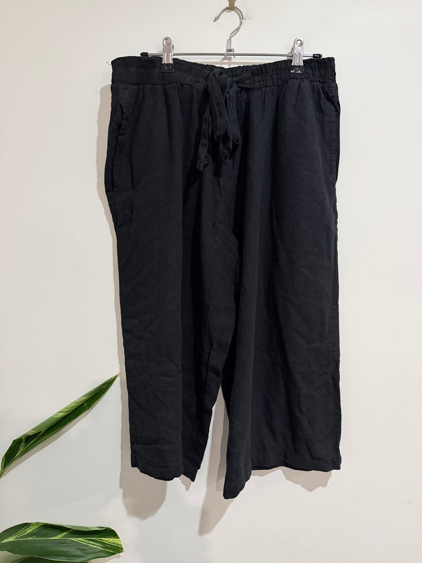 Anthem Drawstring Pants Size 12