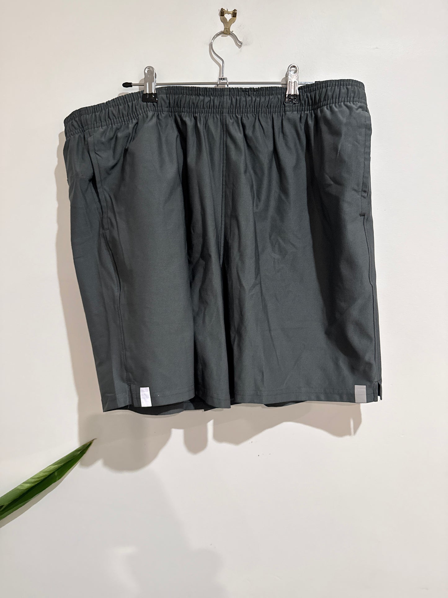 Active Intent Athletic Shorts Size 2XL