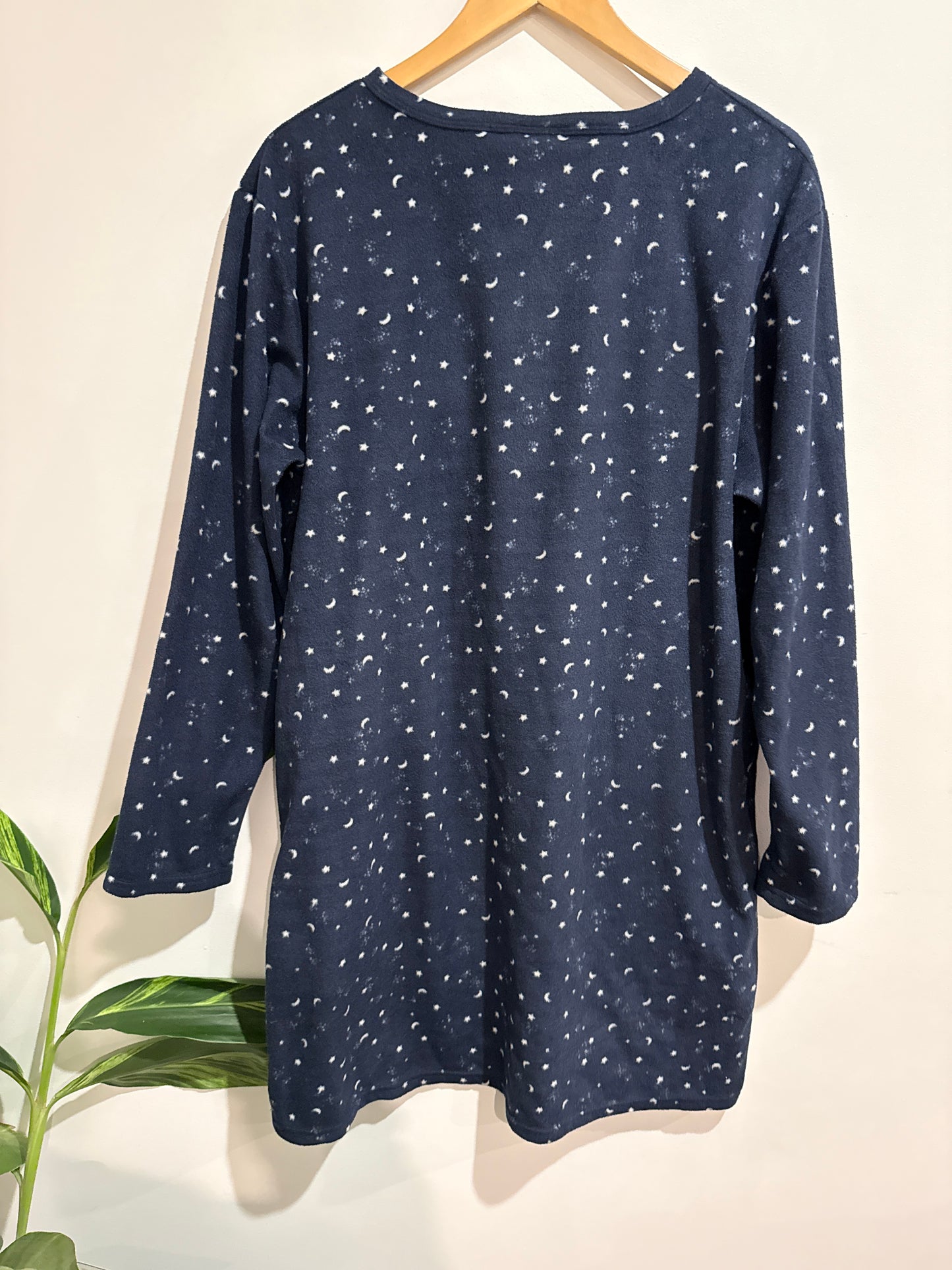 Sweetdreams Legend Long-sleeve Nightdress Size XL