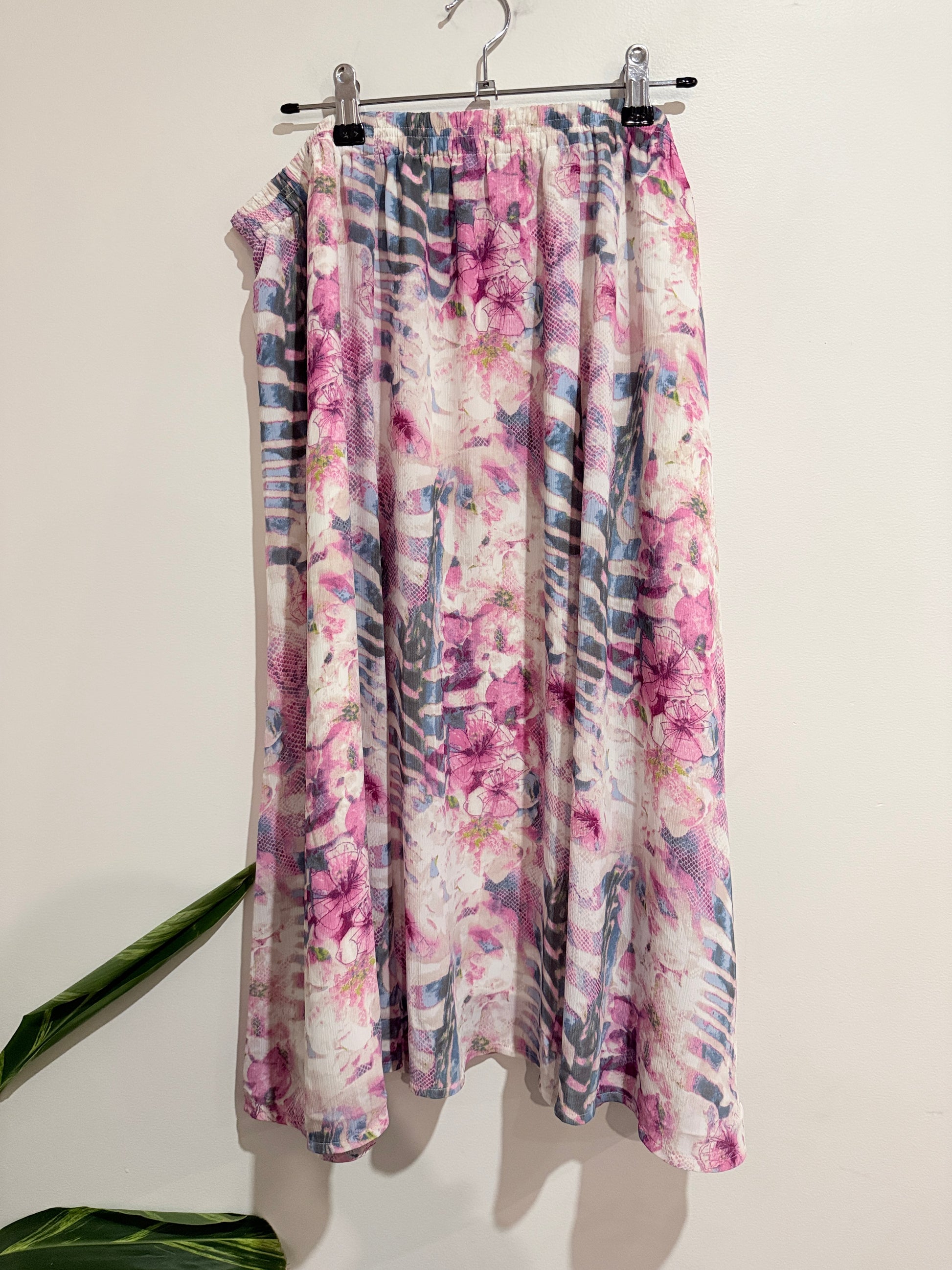 Damart Gradient Patterned Maxi Skirt Size 18