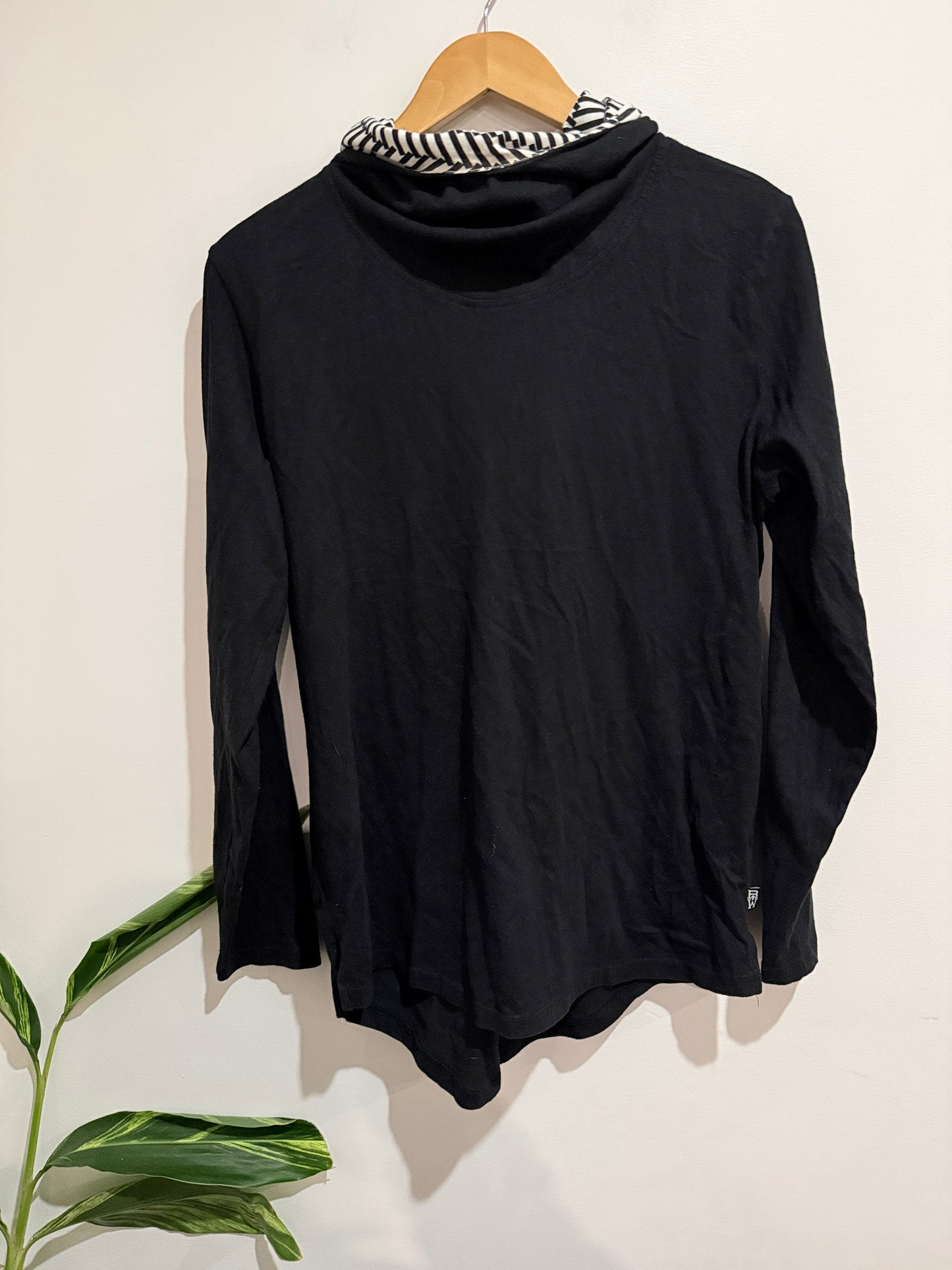 Russell Athletic Long-sleeved Top Size 12