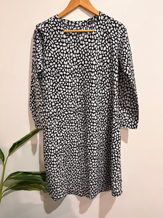 Brand Unknown Long Sleeve Tunic Dress Size U/Arm to U/Arm 55cm
