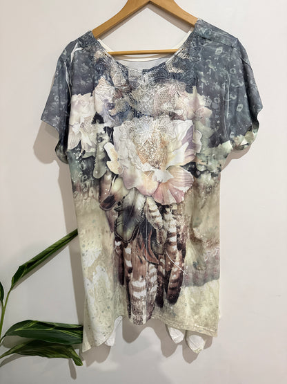 Brand Unknown Floral Print Tunic Top Size U/Arm to U/Arm 56cm