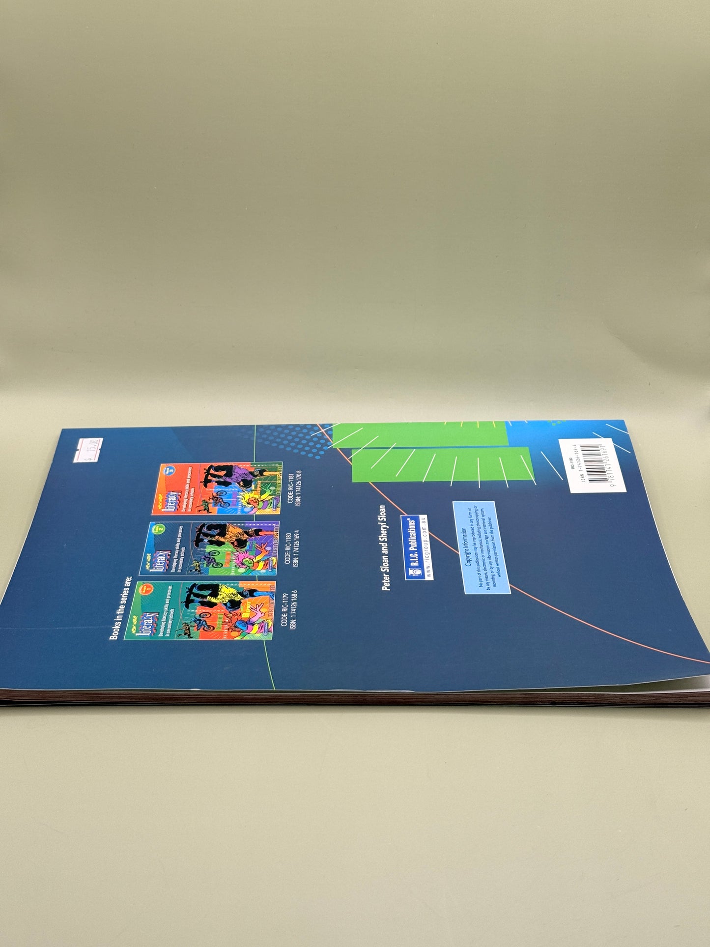 New Wave Literacy: Developing Literacy Skills and Processes in Secondary Schools – Book 2
