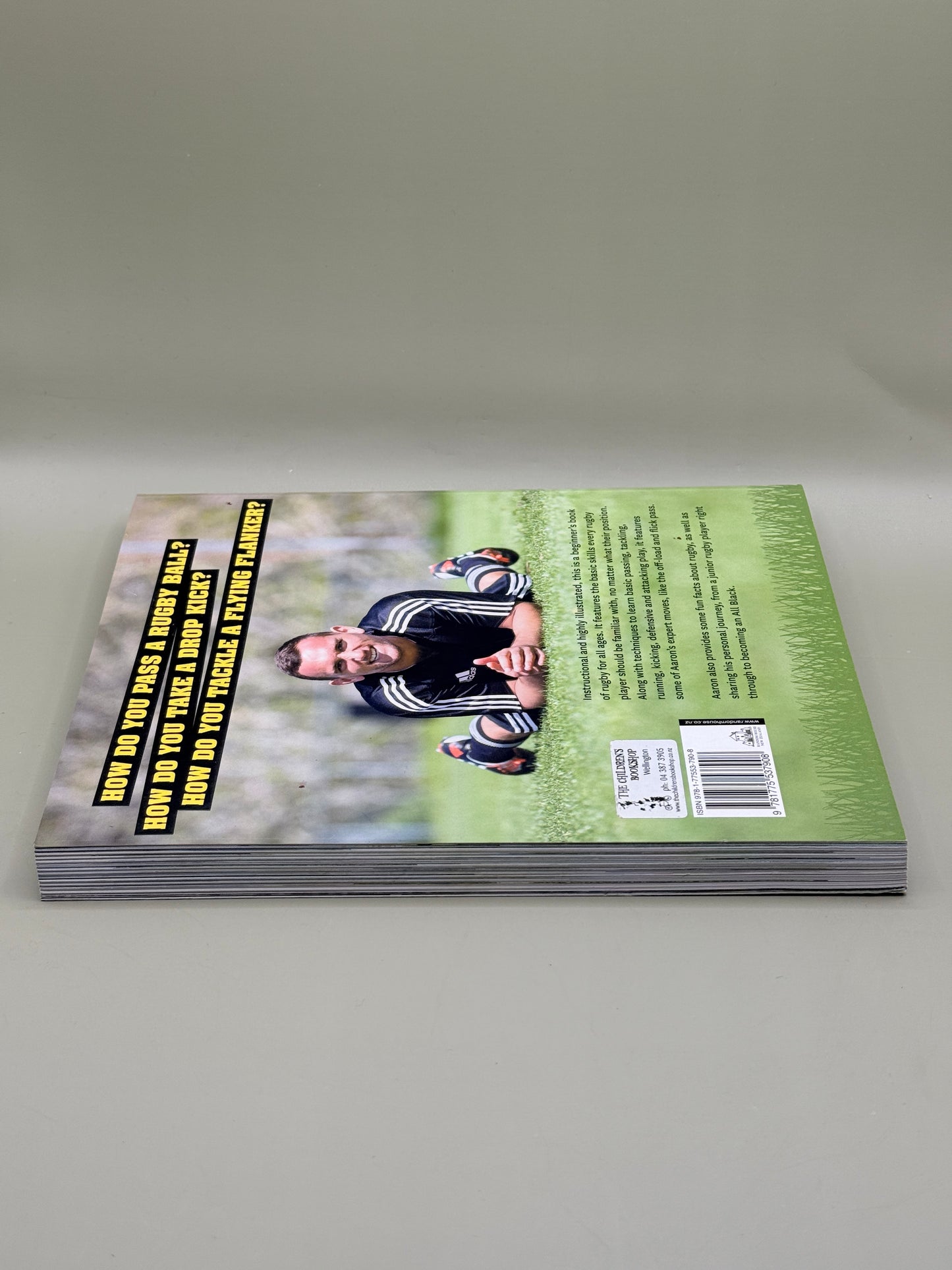 The Beginner's Guide to Rugby by Aaron Cruden