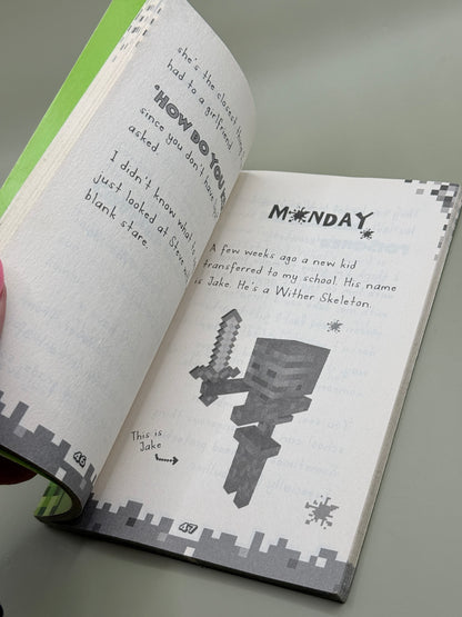 Diary of a Minecraft Zombie: A Scare of a Dare (Book 1) by Zack Zombie