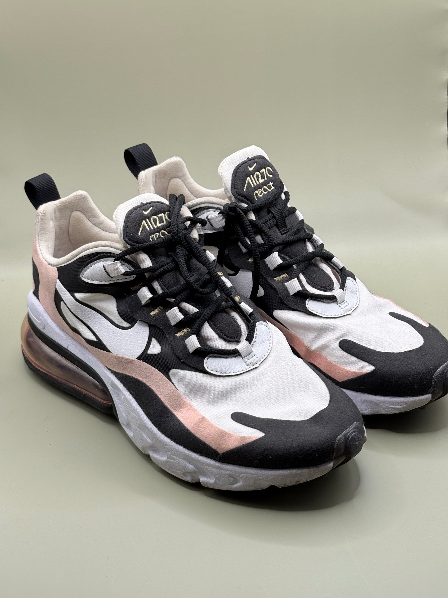 Nike Air Max 270 React Women's Sneakers - US 8