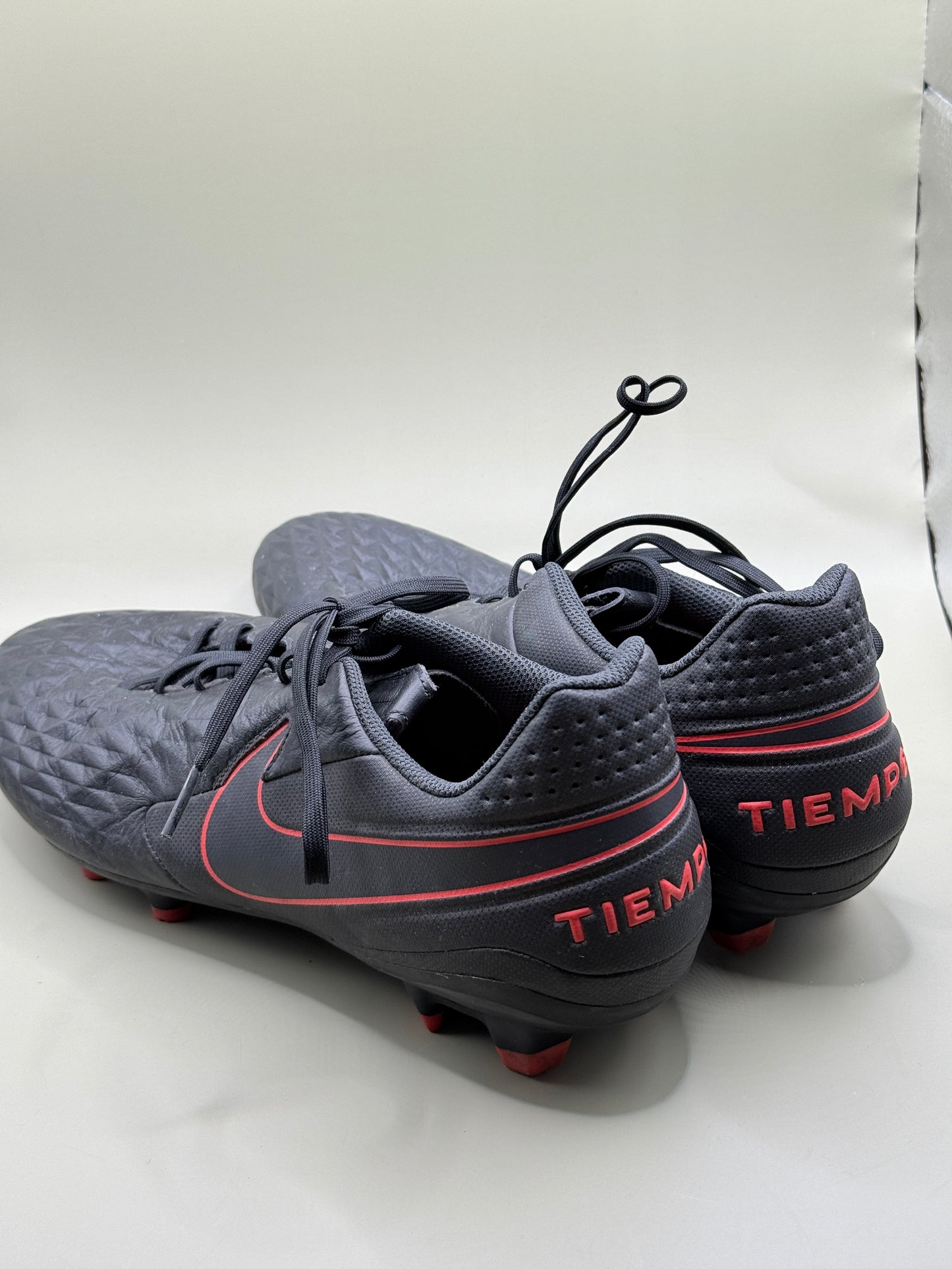 Nike Tiempo Legend 8 Club FG Football Boots – Black/Red – US 12