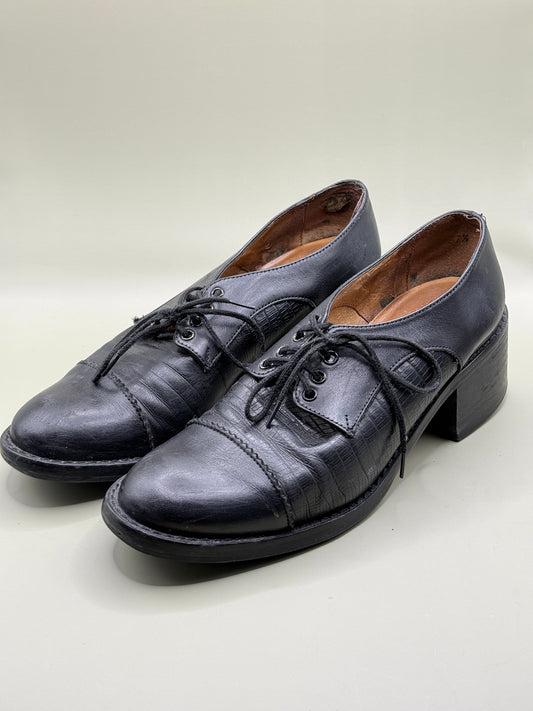 Black Leather Lace-Up Block Heel Shoes – Size 37½