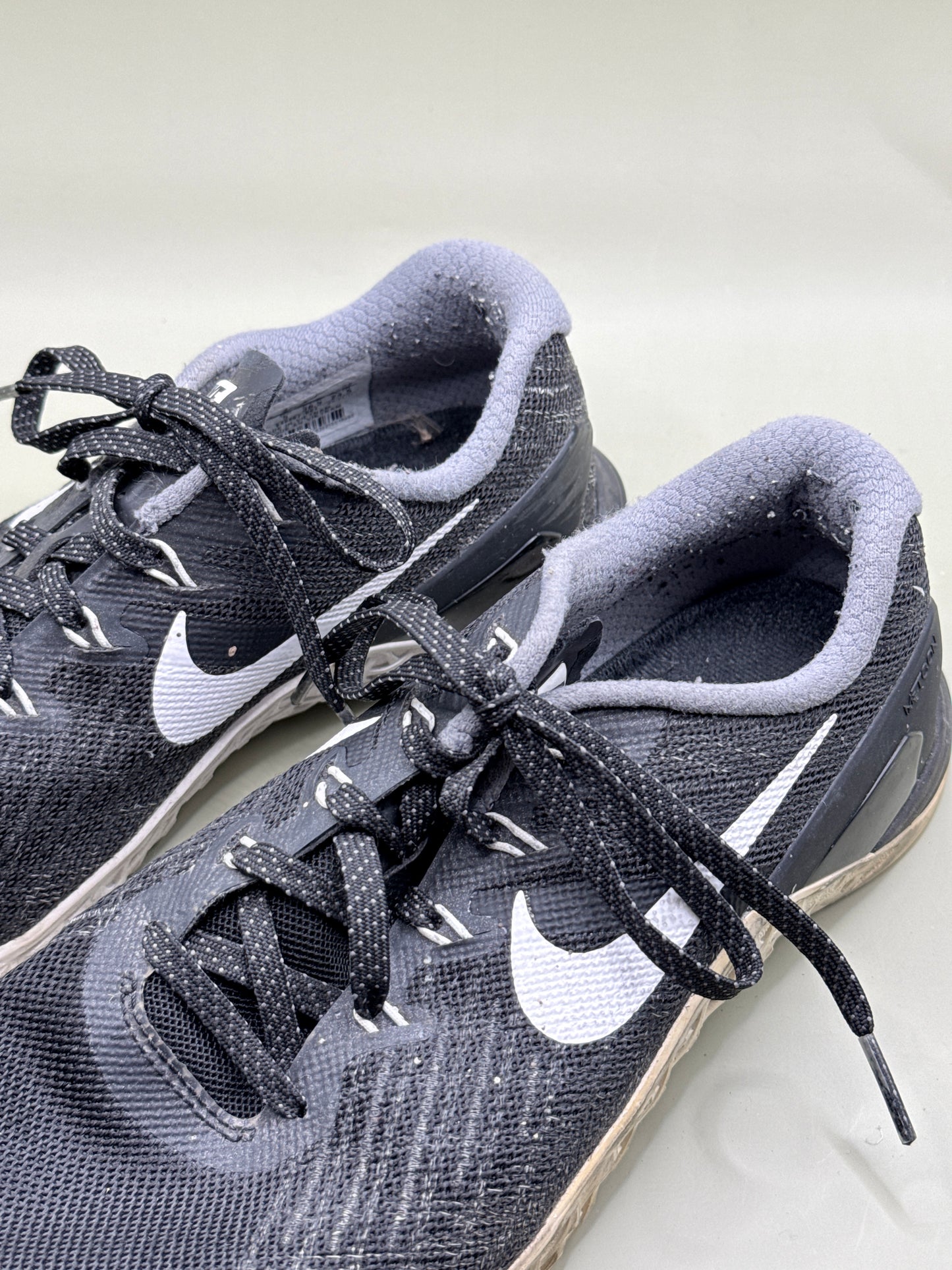 Nike Metcon Training Shoes – Women's US 7.5 / EU 38.5