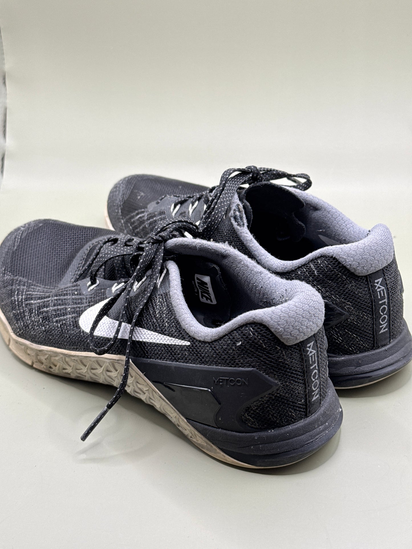 Nike Metcon Training Shoes – Women's US 7.5 / EU 38.5