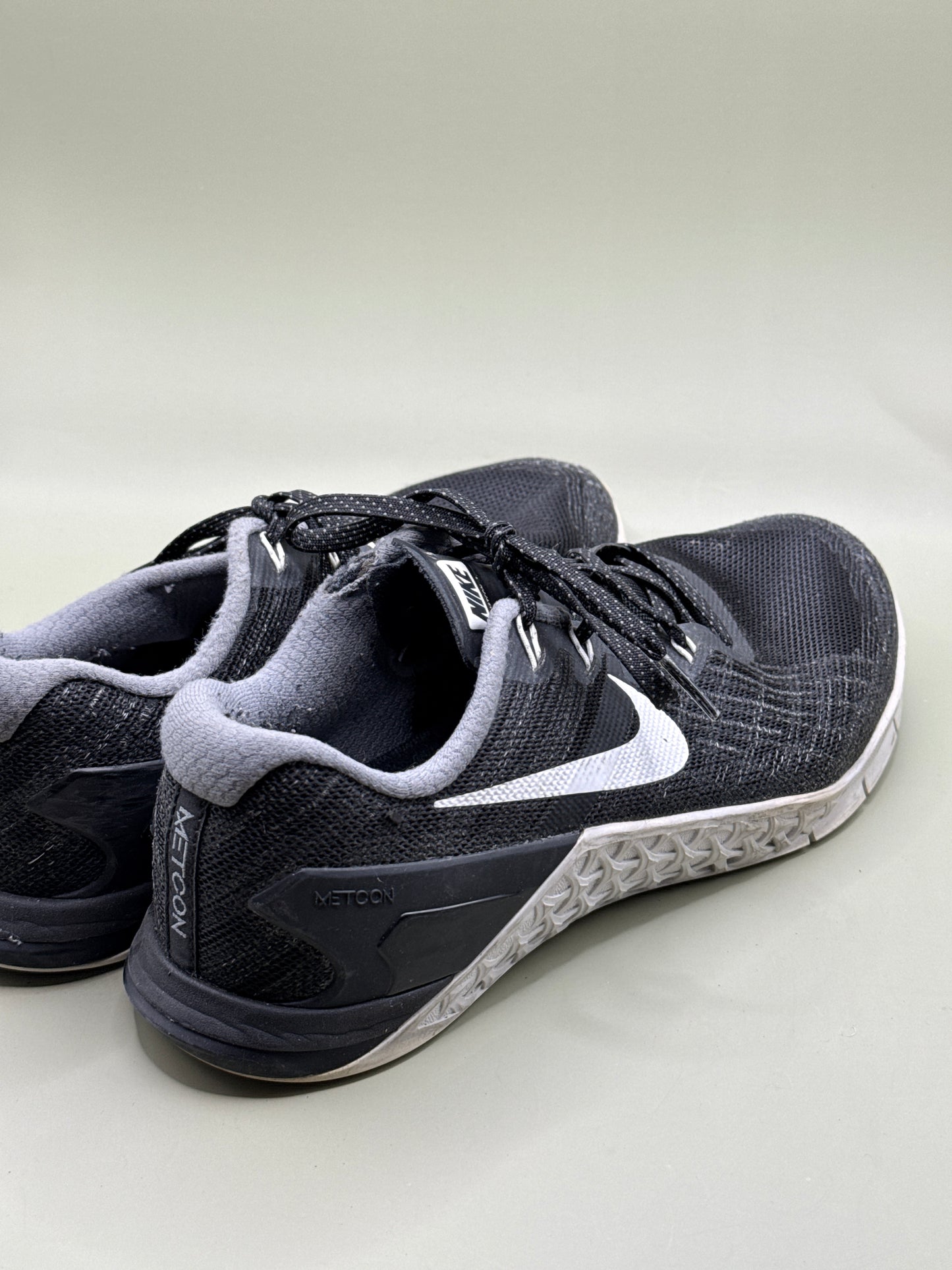 Nike Metcon Training Shoes – Women's US 7.5 / EU 38.5
