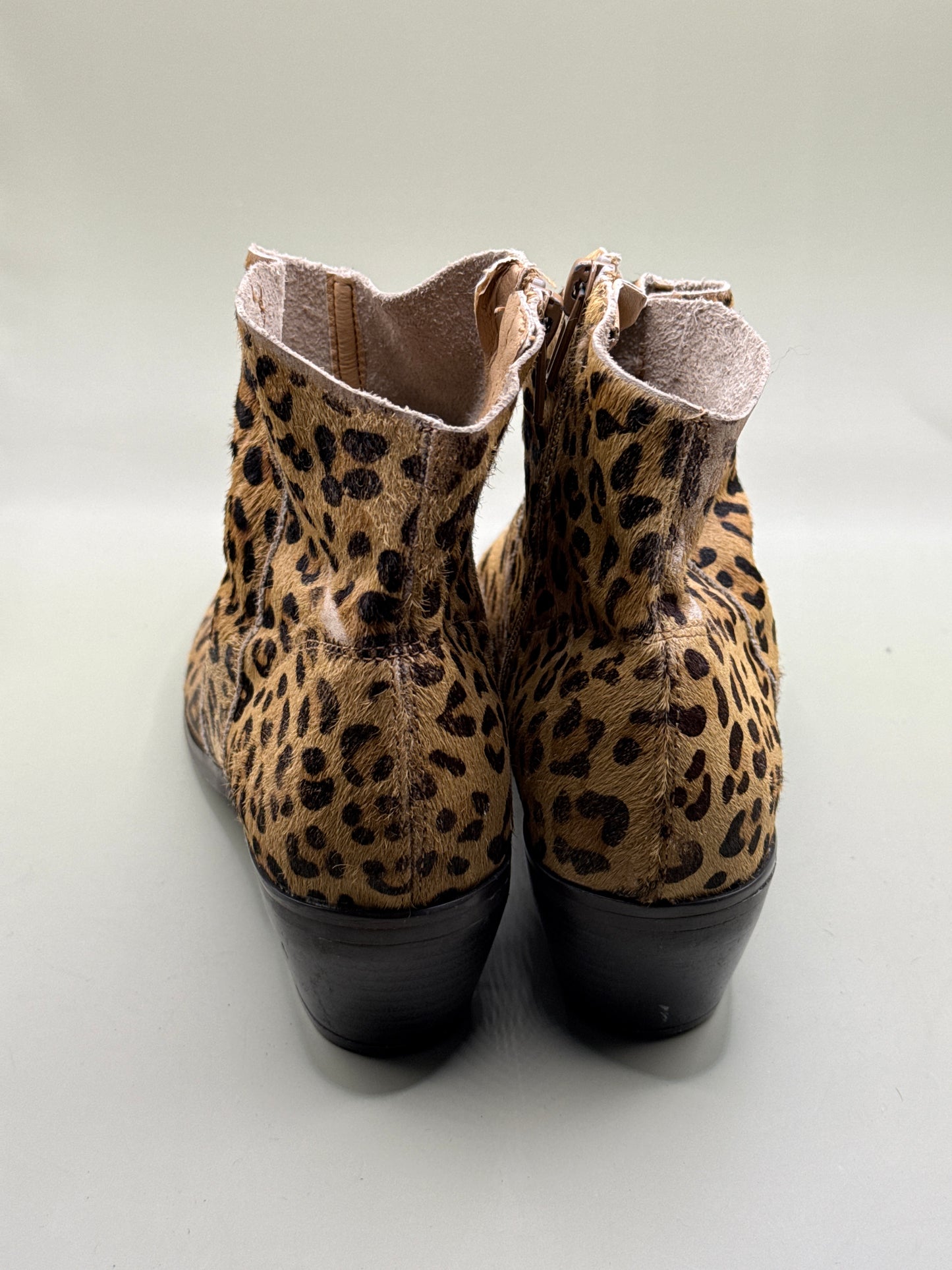 Limited Edition Chicago Boots – Leopard Print Ankle Boots – Women's Size 8