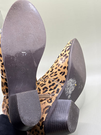 Limited Edition Chicago Boots – Leopard Print Ankle Boots – Women's Size 8