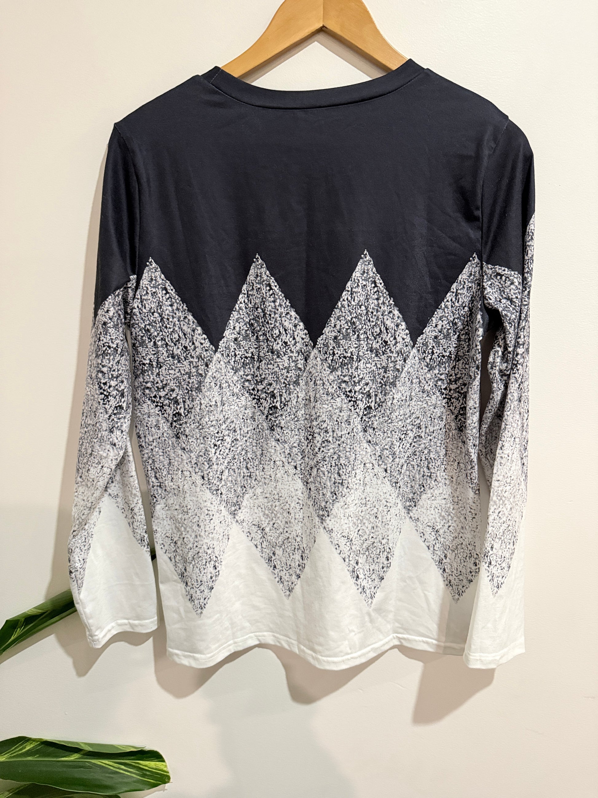 Brand Unknown Long Sleeve T-shirt Size S