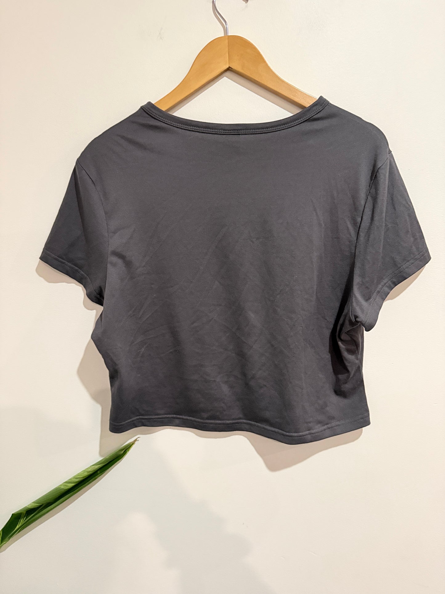 Shein Short-sleeve Cropped T-shirt Size 1XL