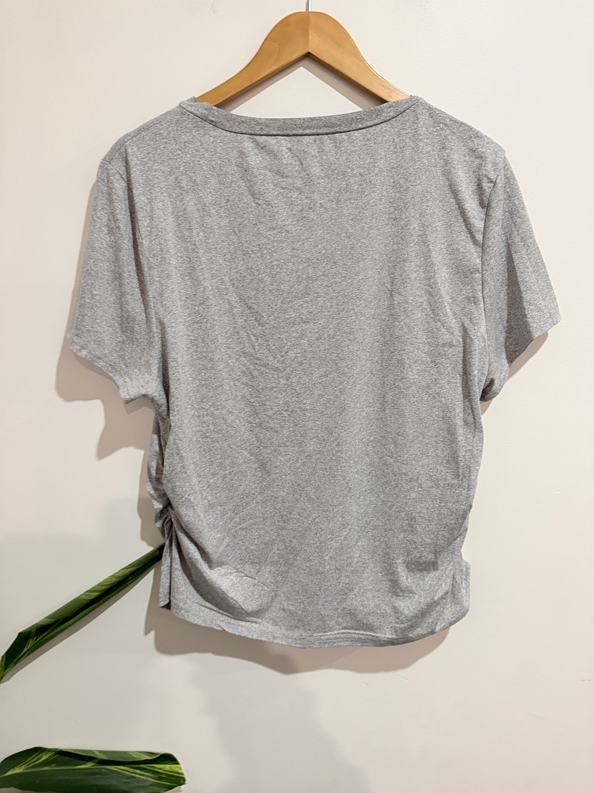 Brand Unknown Ruched Sides Crewneck T-shirt Size 2XL | U/Arm to U/Arm 52cm