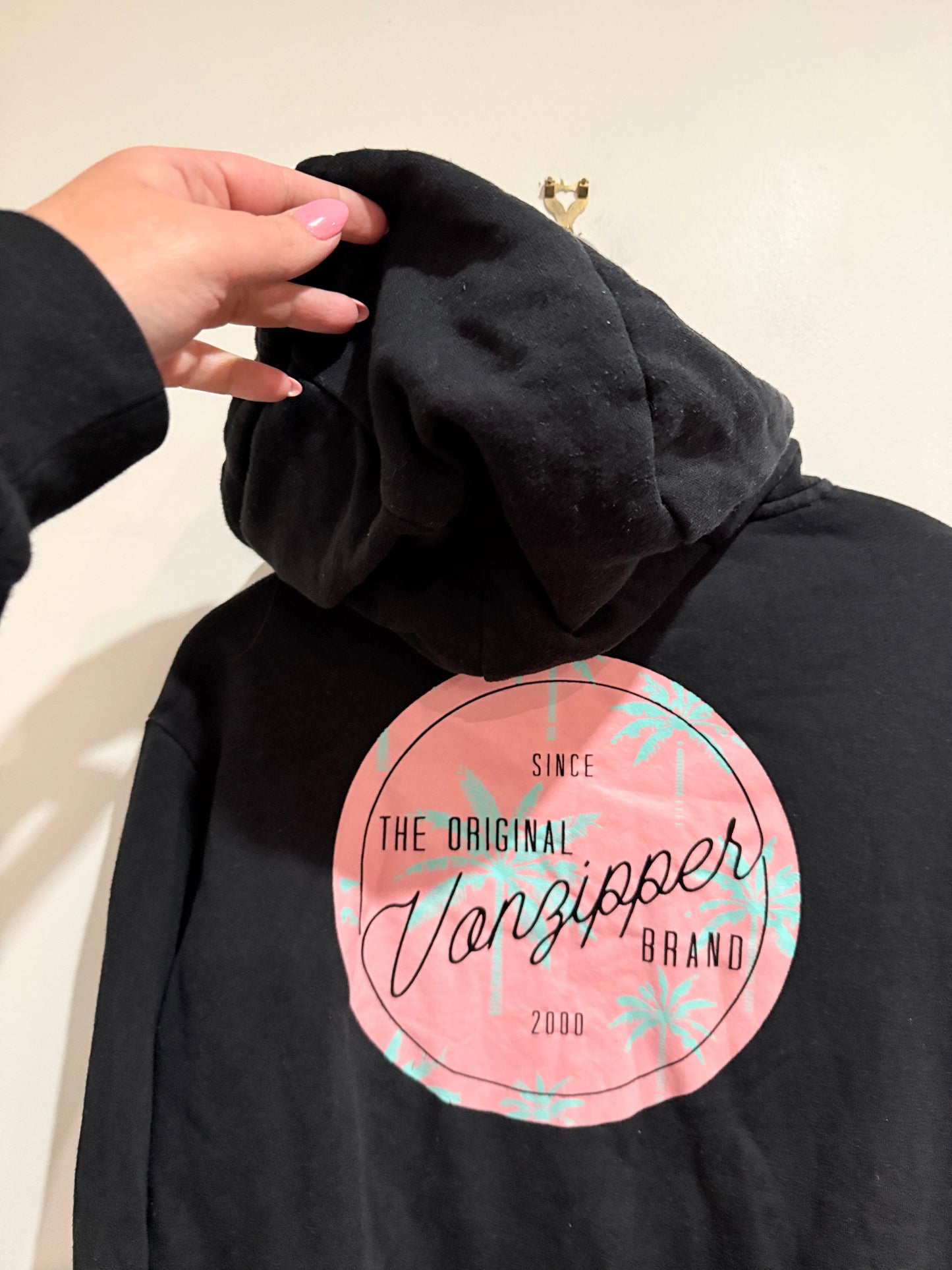 Vonzipper Pullover Hoodie Size 10