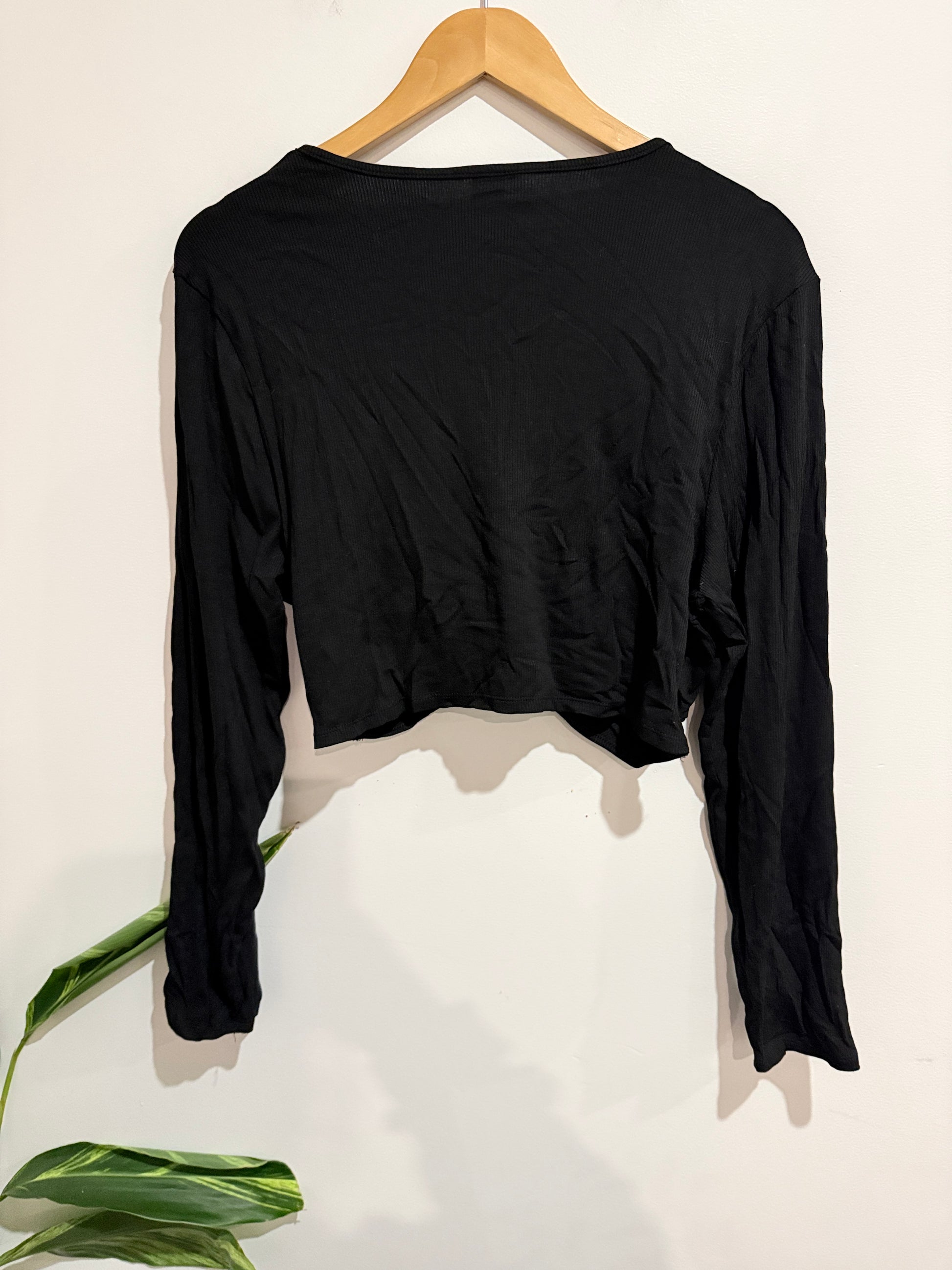 Shein Long-sleeve Crop Top Size 3XL