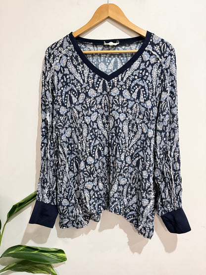 Madly Sweetly Long-sleeved Top Size 18