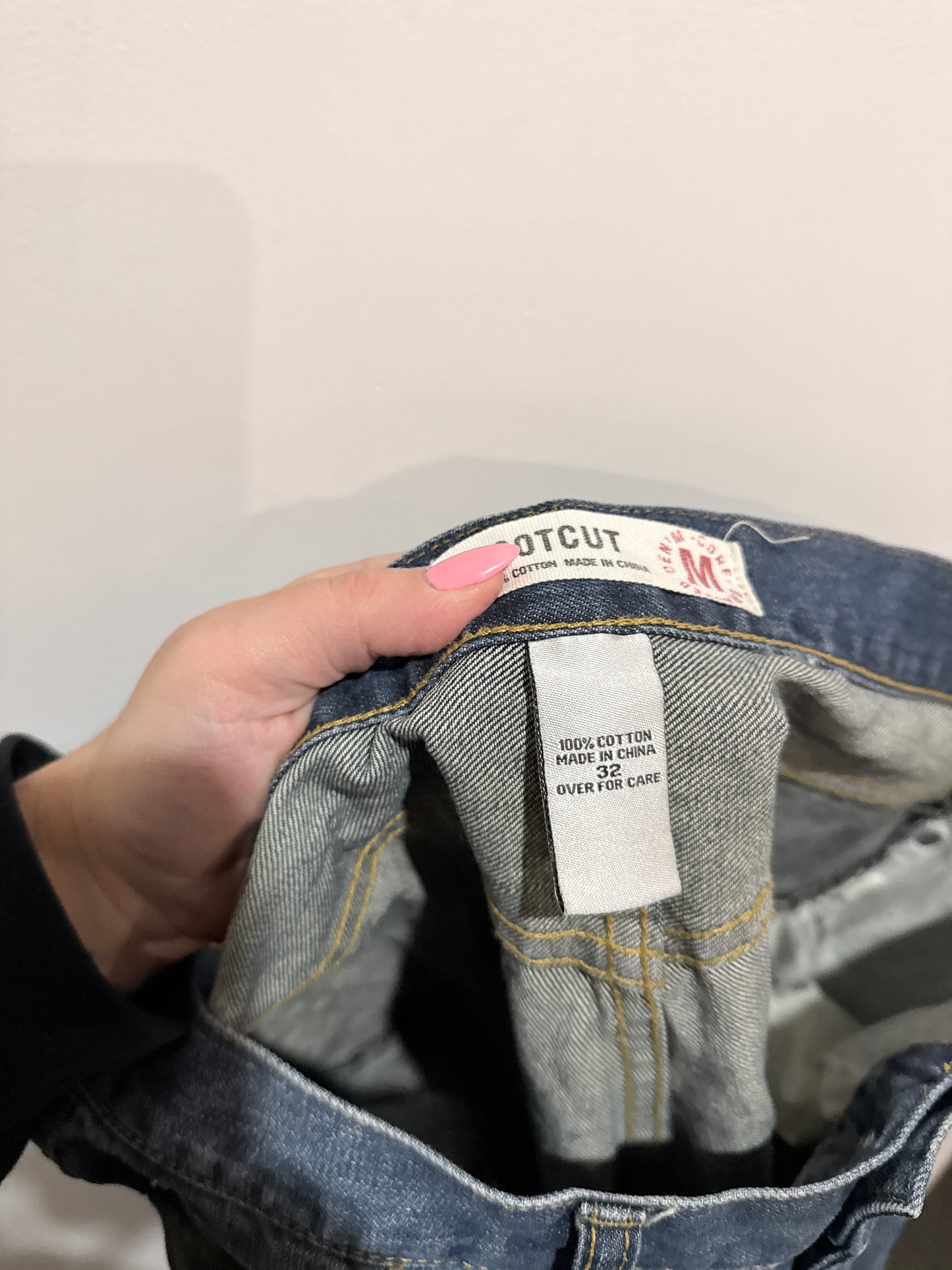 Jeanswest Wide Fit Jeans Size 32