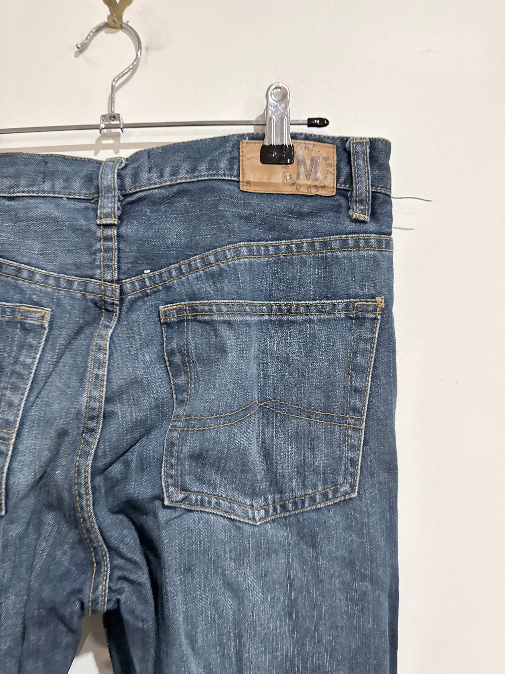Jeanswest Wide Fit Jeans Size 32