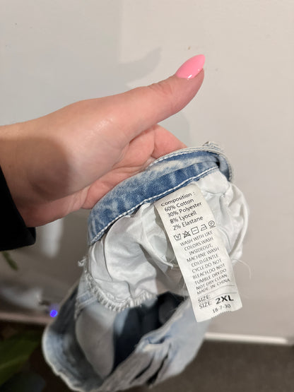 Brand Unknown High-rise Shorts Size 2XL | Waist 100cm