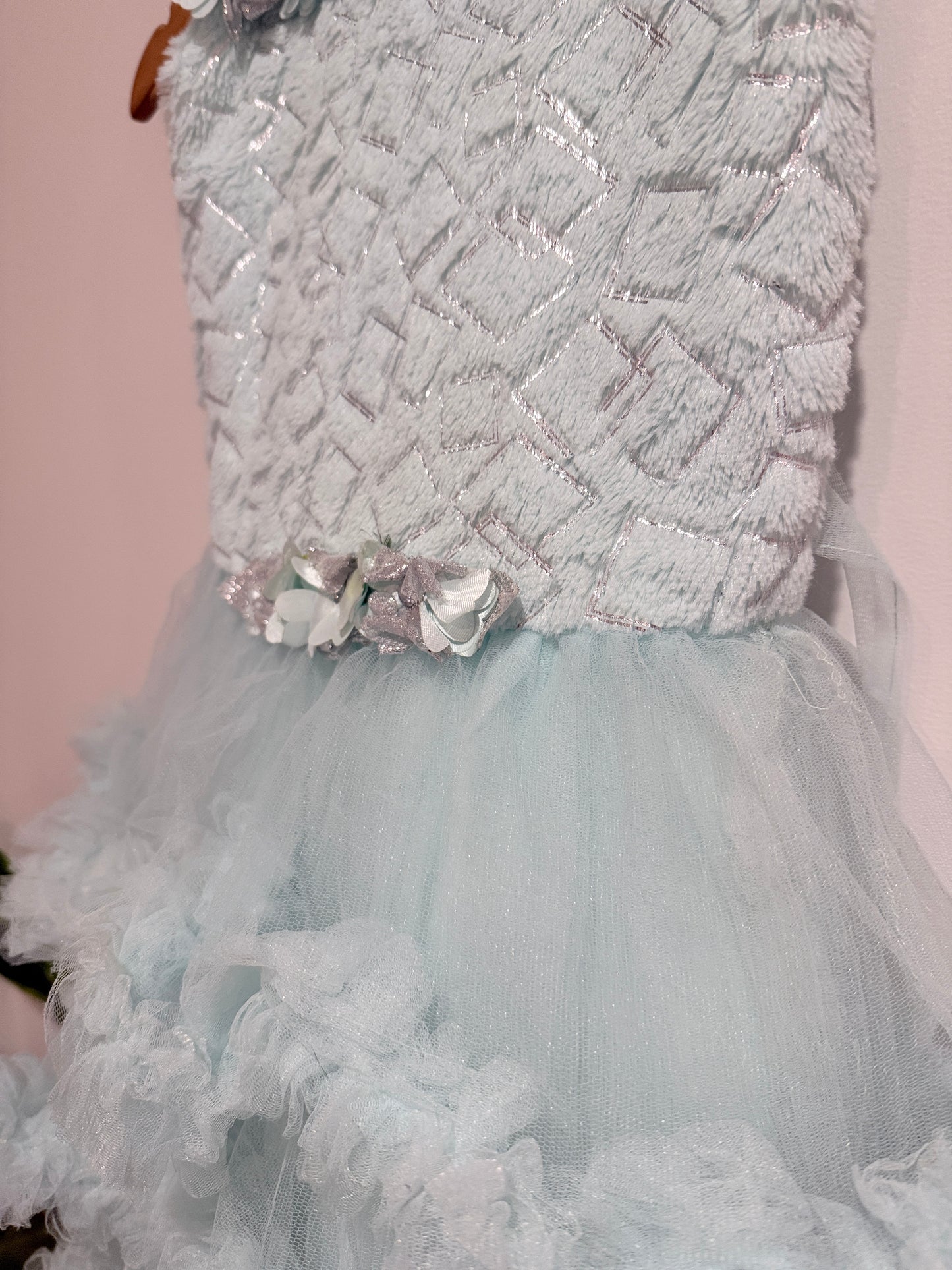 Data Children's Party Dress Size U/Arm to U/Arm 35cm