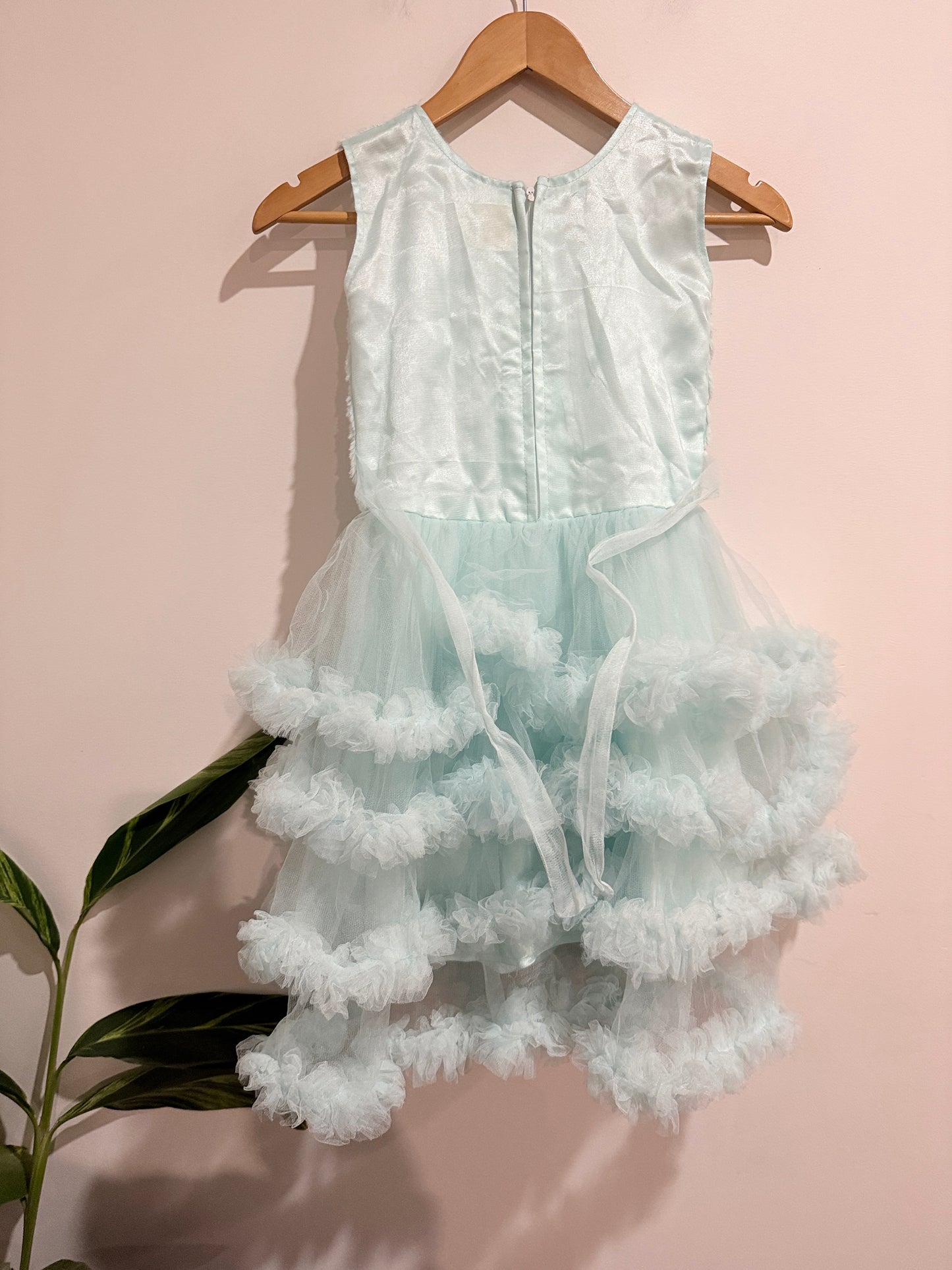 Data Children's Party Dress Size U/Arm to U/Arm 35cm