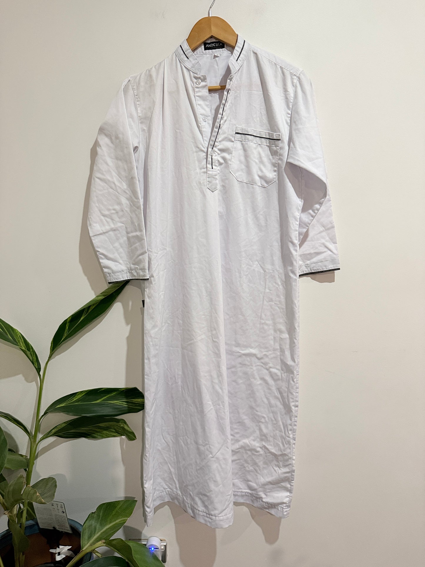 Andeska Thobe Size 12 | U/Arm to U/Arm 51cm