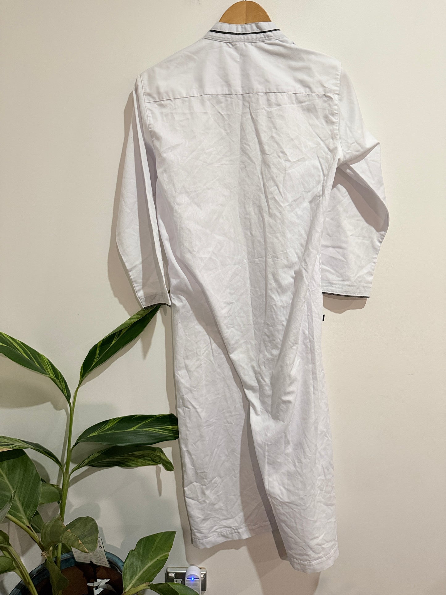 Andeska Thobe Size 12 | U/Arm to U/Arm 51cm
