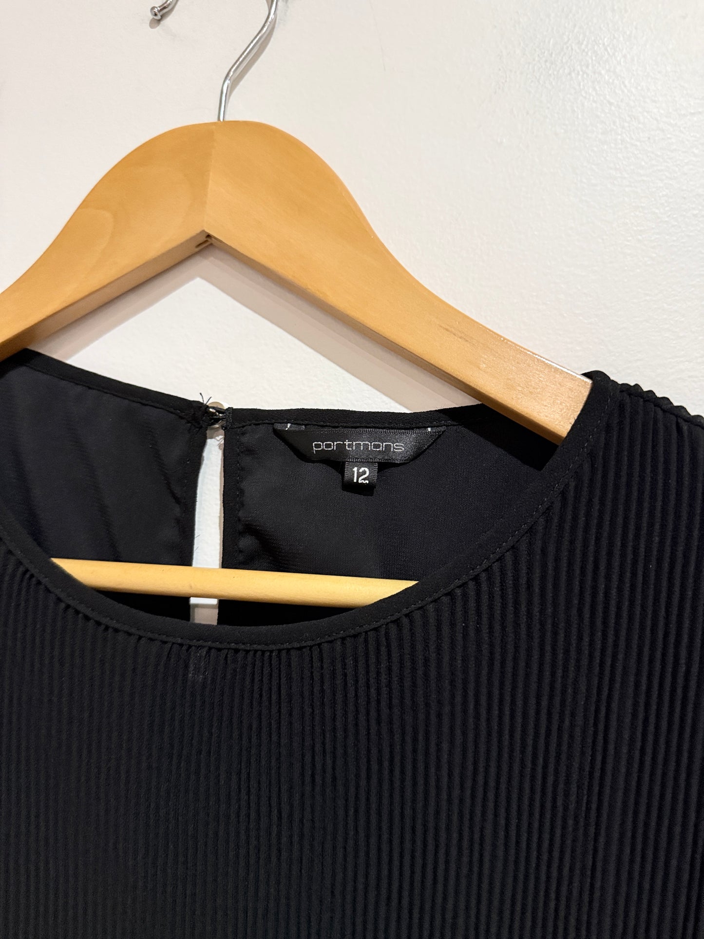 Portmons Plissé Pleated Top Size 12