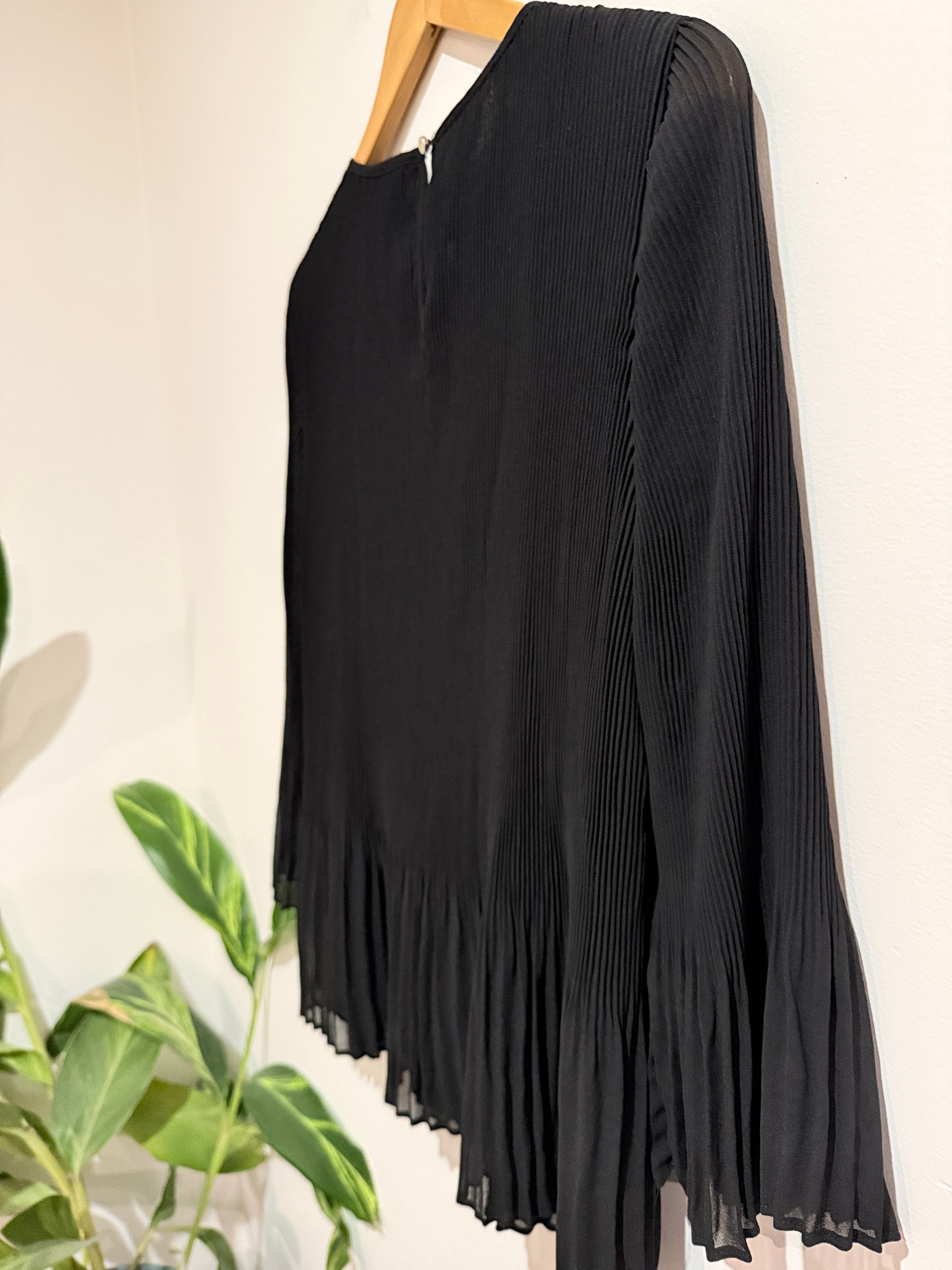 Portmons Plissé Pleated Top Size 12