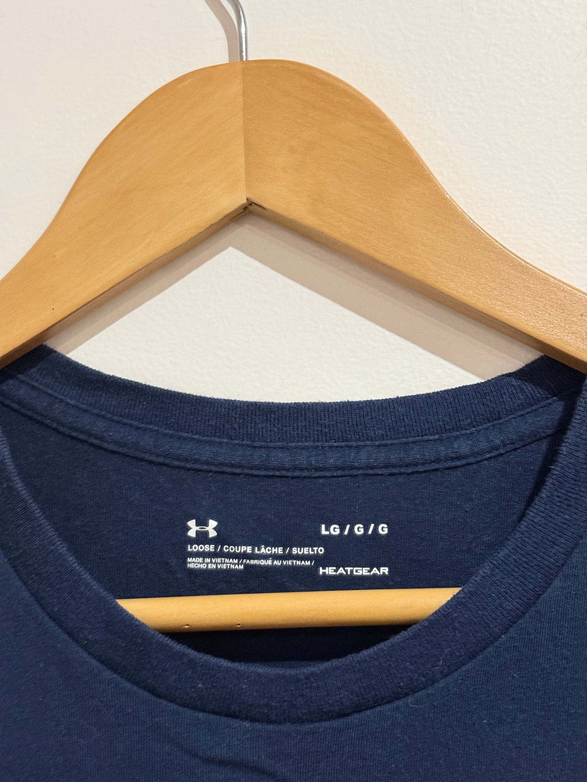 Under Armour Men’s T-shirt Size LG/G/G