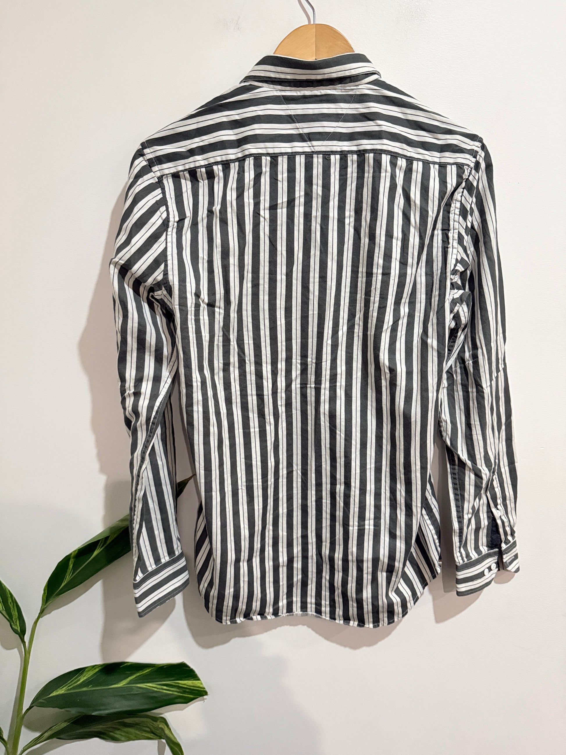 Tommy Hilfiger Vertical Striped Long-sleeve Shirt Size M