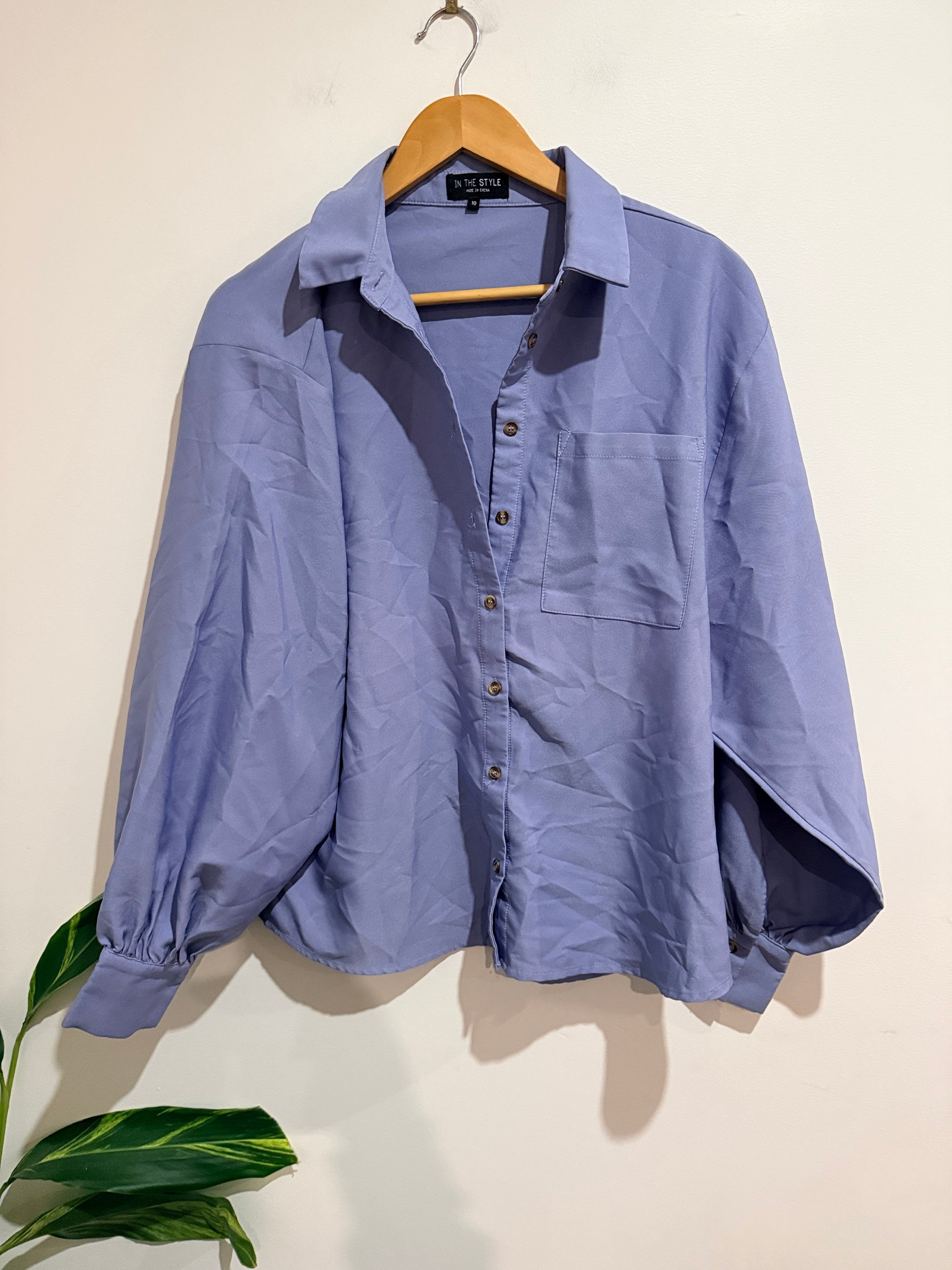In The Style Oversized Button-down Shirt Size 10 | U/Arm to U/Arm 56cm