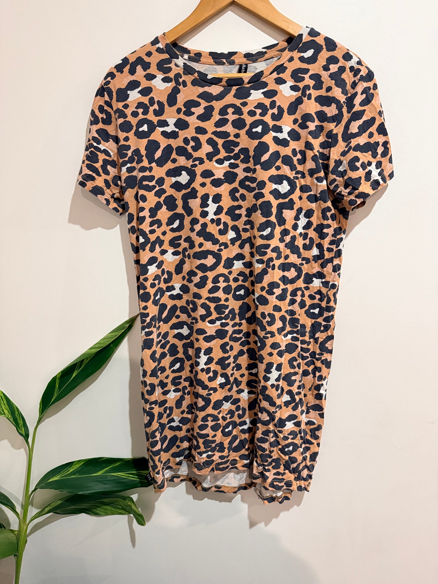 All About Eve Leopard Print T-shirt Dress Size 12