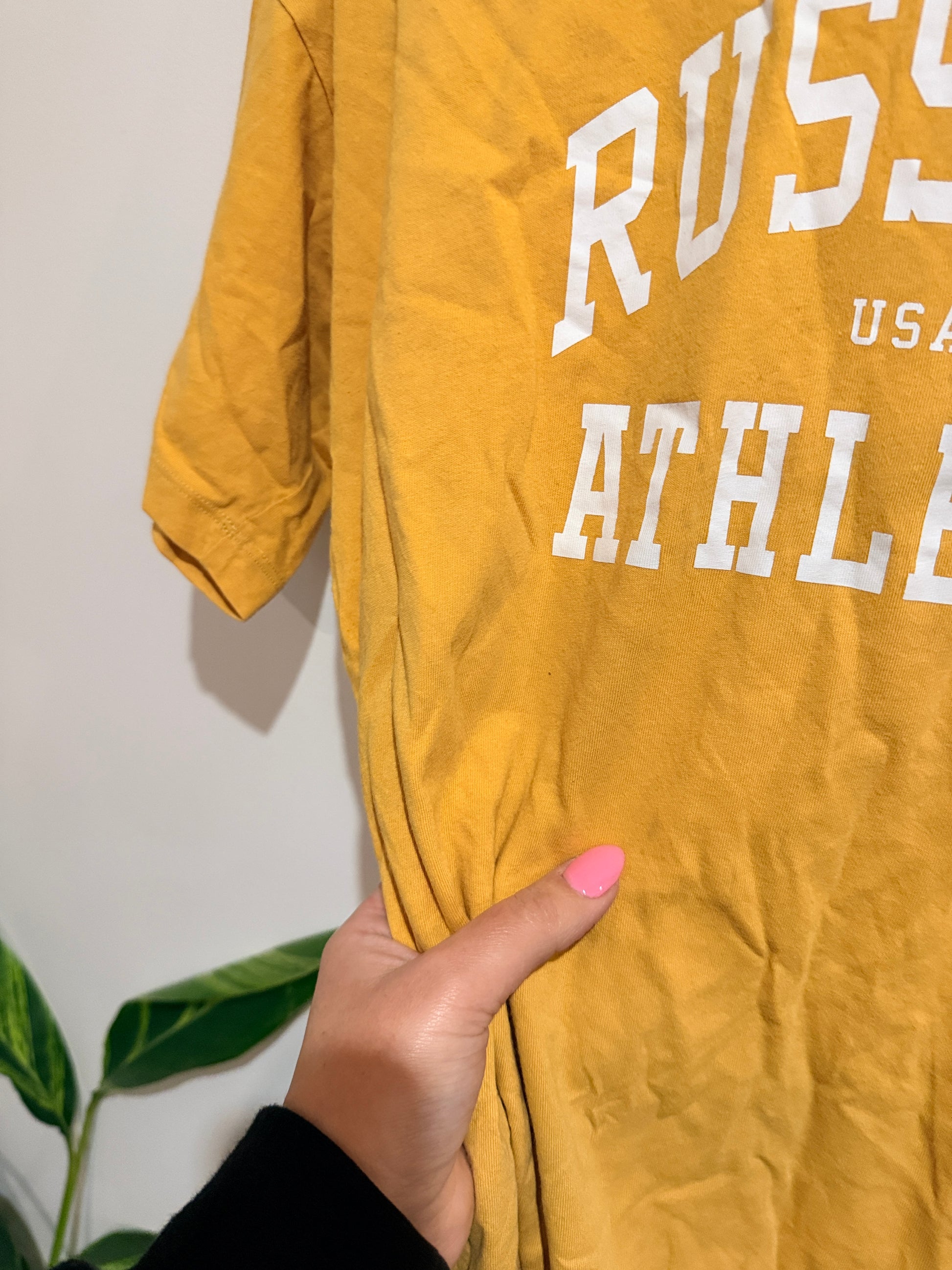 Russell Athletic Short-sleeve T-shirt Size 12