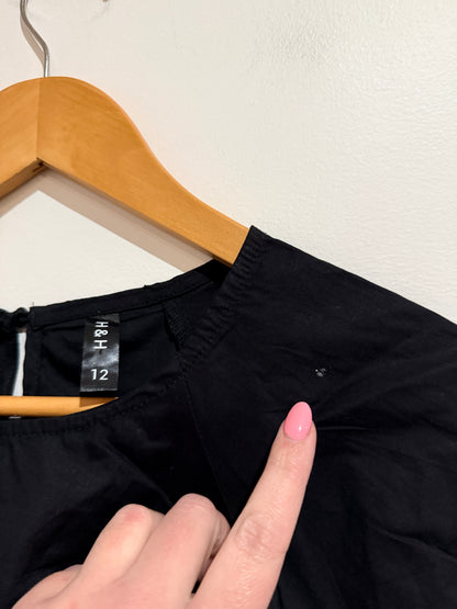 H & H Puff Sleeves Cropped Shirt Size 12