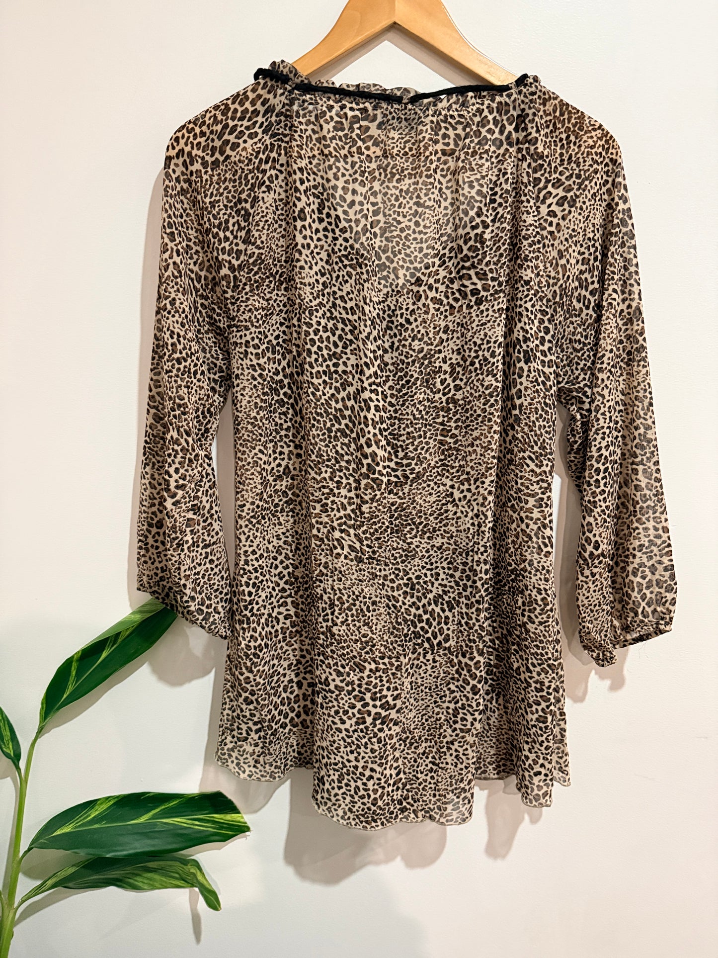 Jetblonde Leopard Print Shirt Size 10