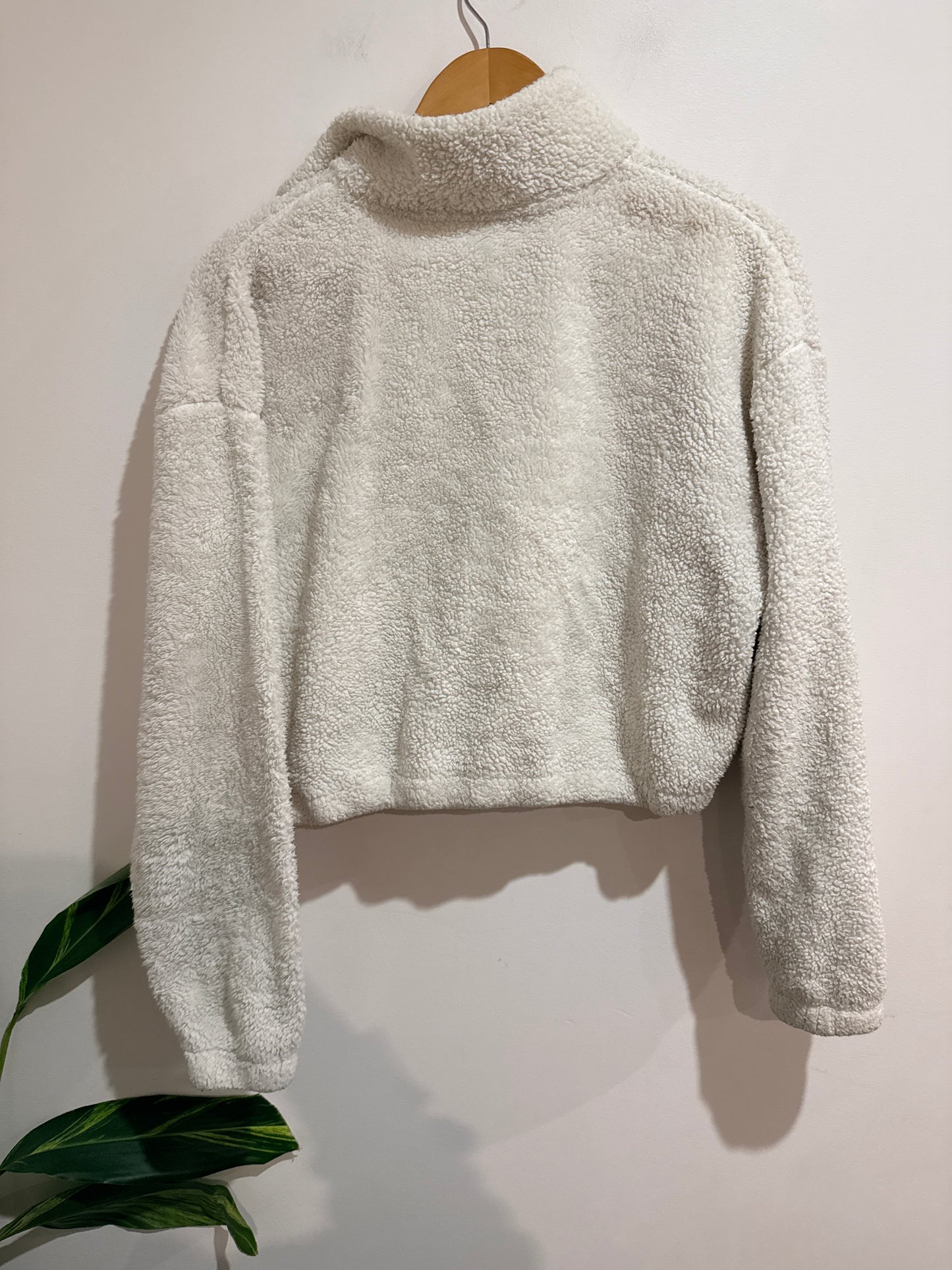 H & H Pullover Jacket Size M
