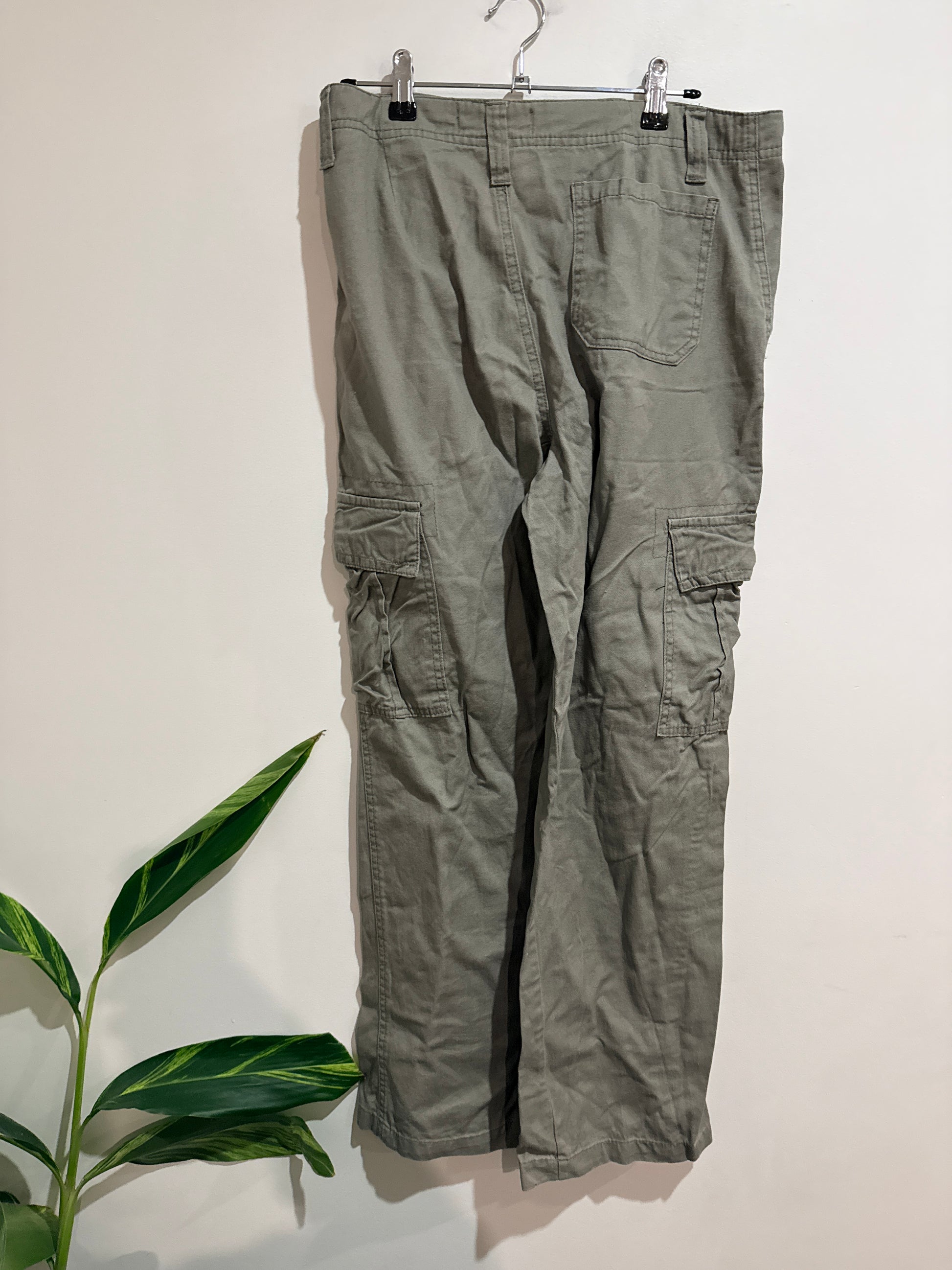 Urban Supply Cargo Pants Size 82 | Waist 82cm