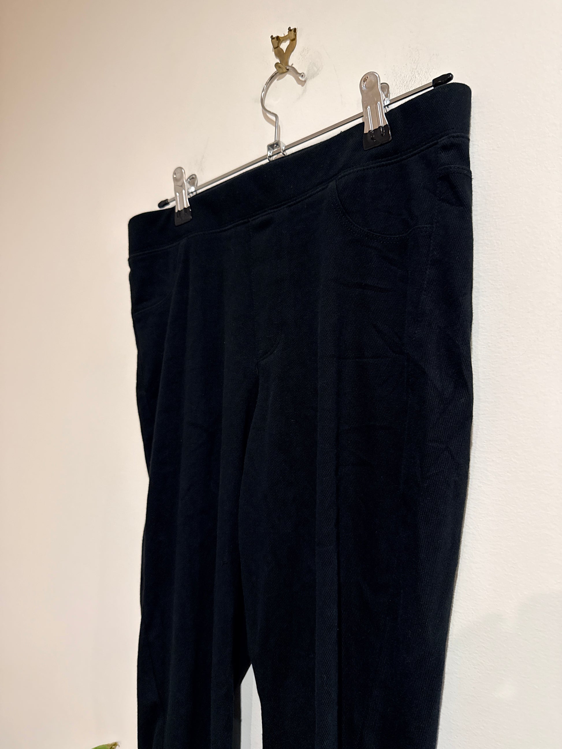 Anko Pull-on Trousers Size 12