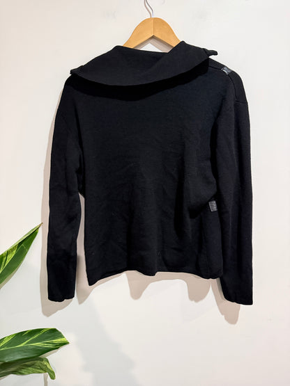 Visions Zip-up Hoodie Size M | U/Arm to U/Arm 55cm