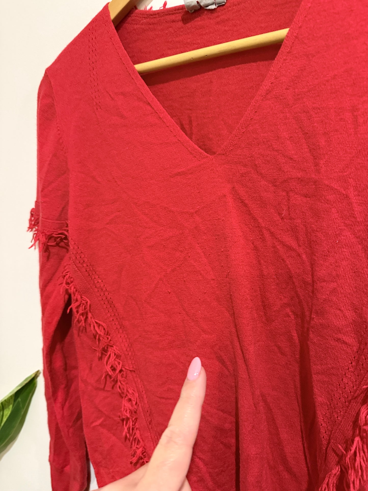 Madly Sweetly V-neck Sweater Size 10