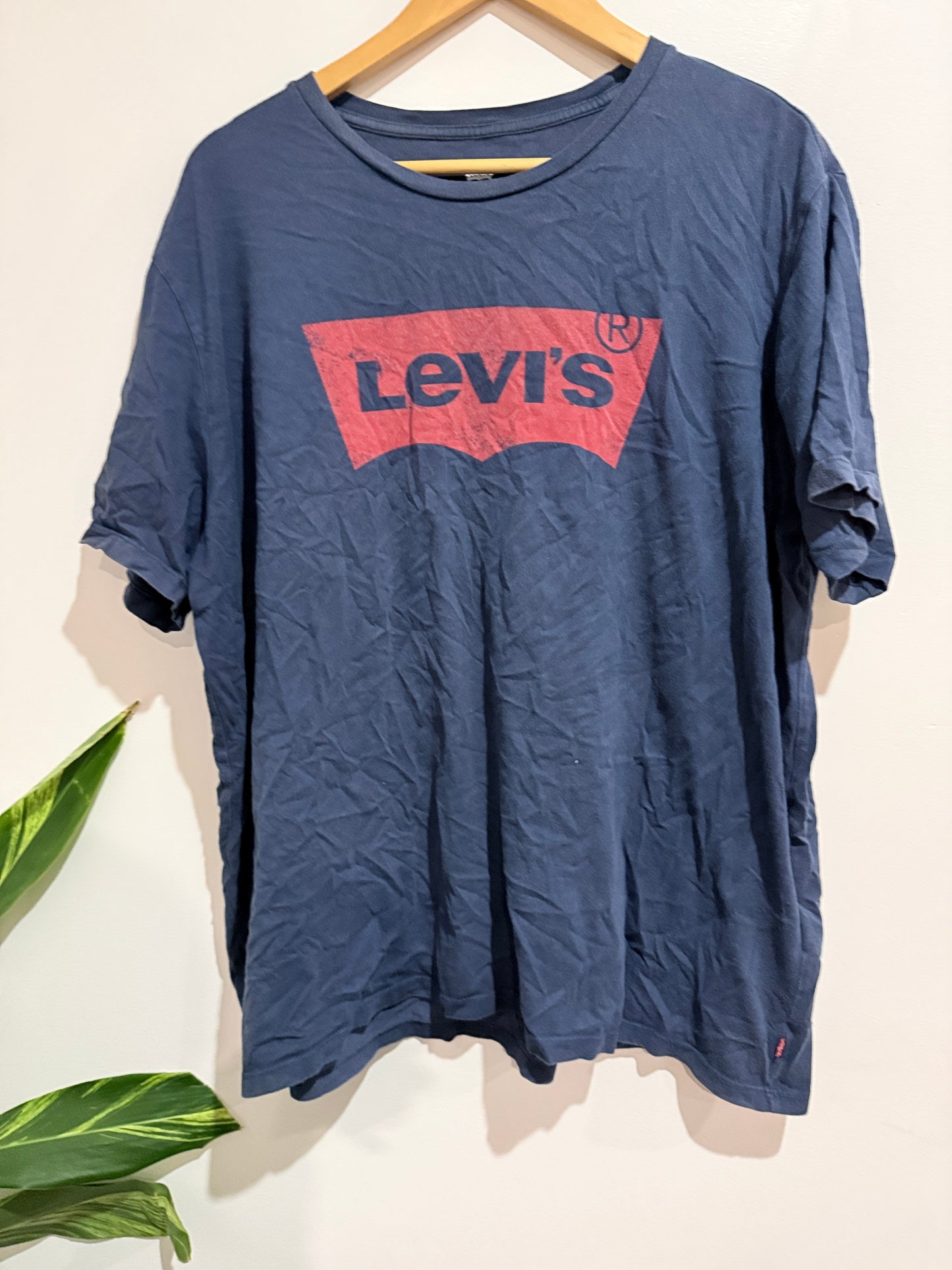Levis Graphic T-shirt Size XXL