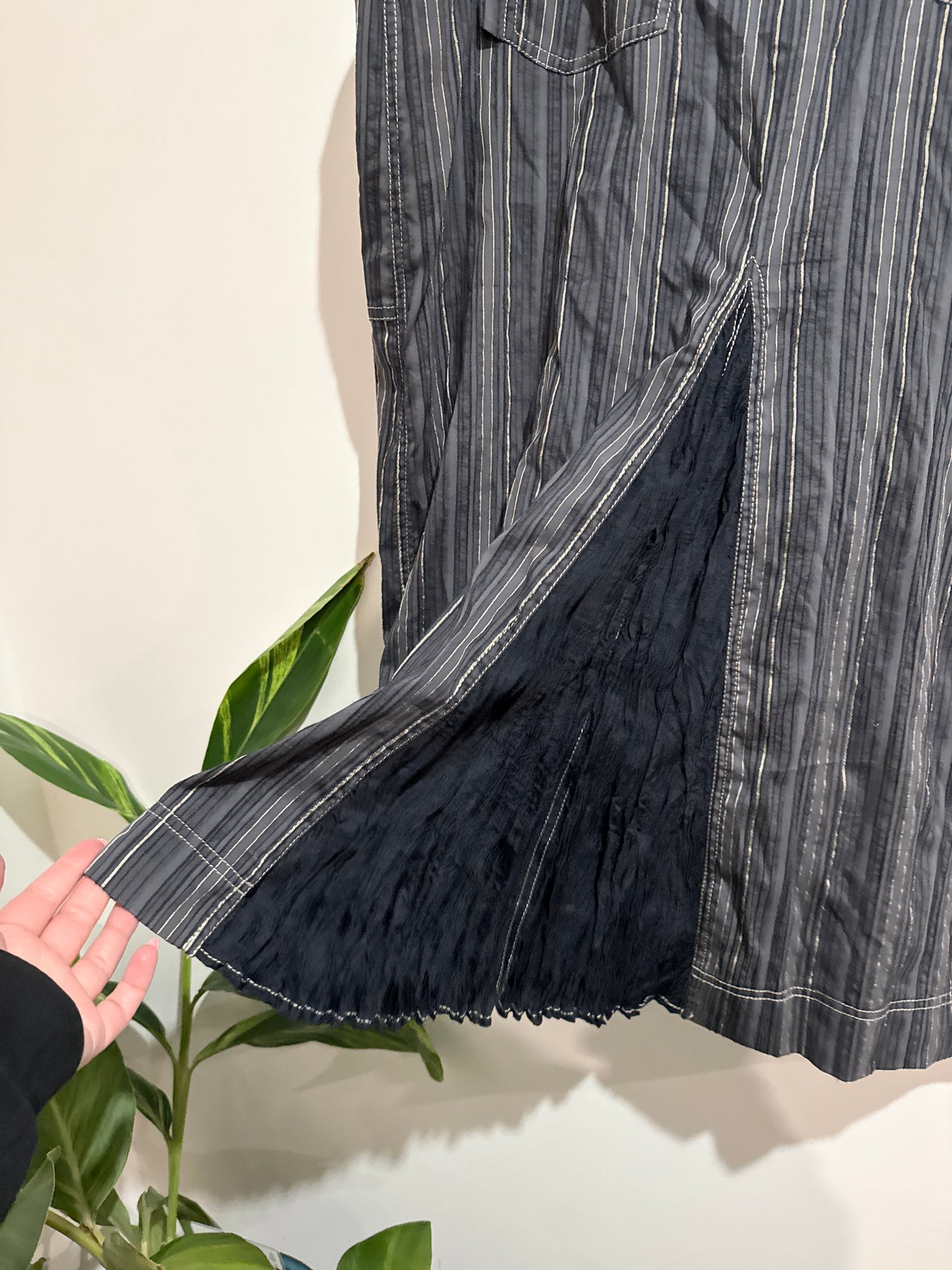 Lifespace Pinstriped Midi Skirt Size ize: 18 | Waist 96cm