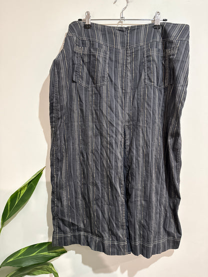 Lifespace Pinstriped Midi Skirt Size ize: 18 | Waist 96cm