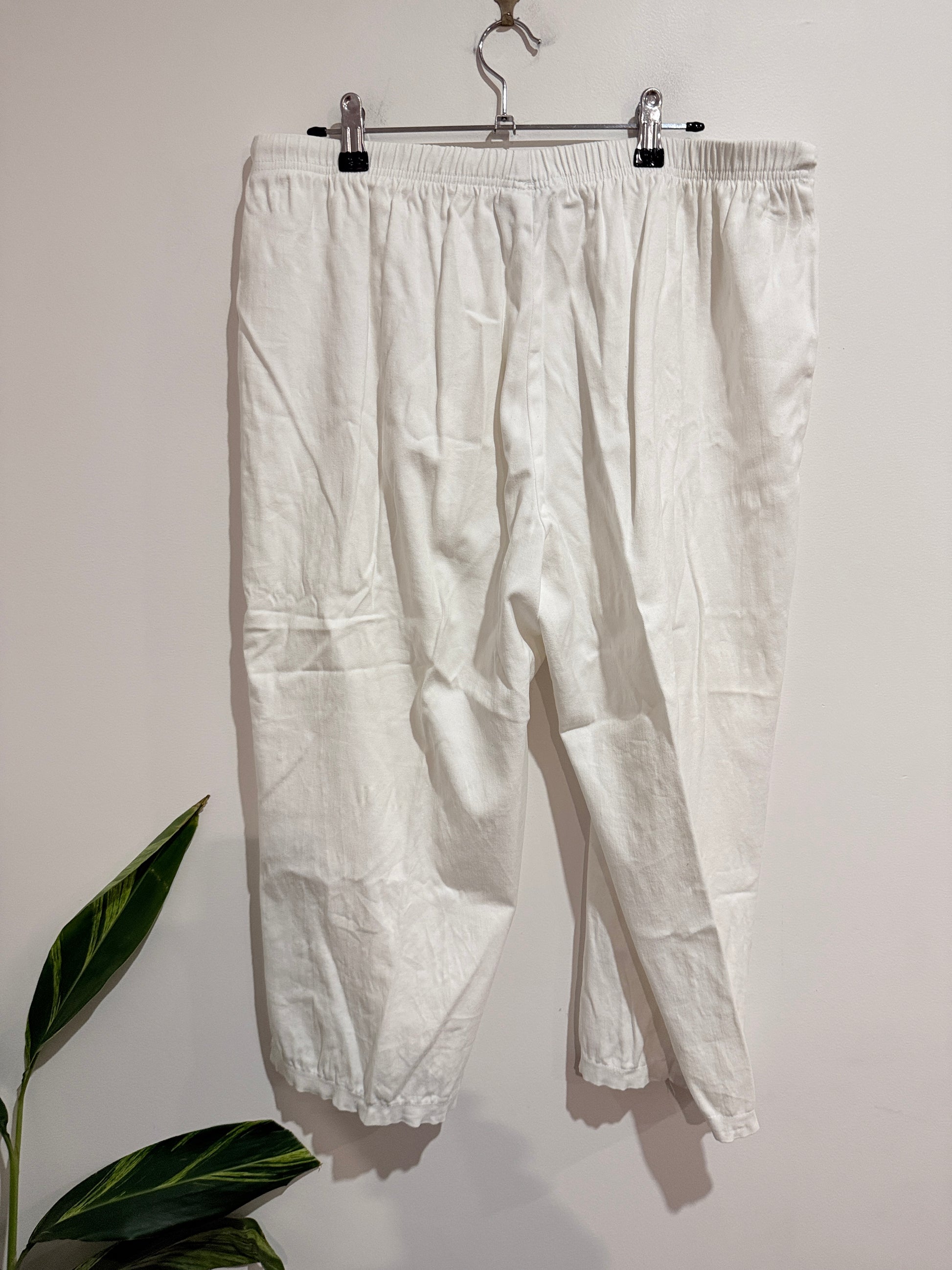 Maya Straight-leg Pants Size L
